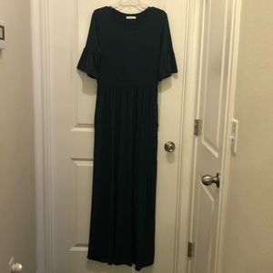 NWOT Reborn j Hunter Green maxi